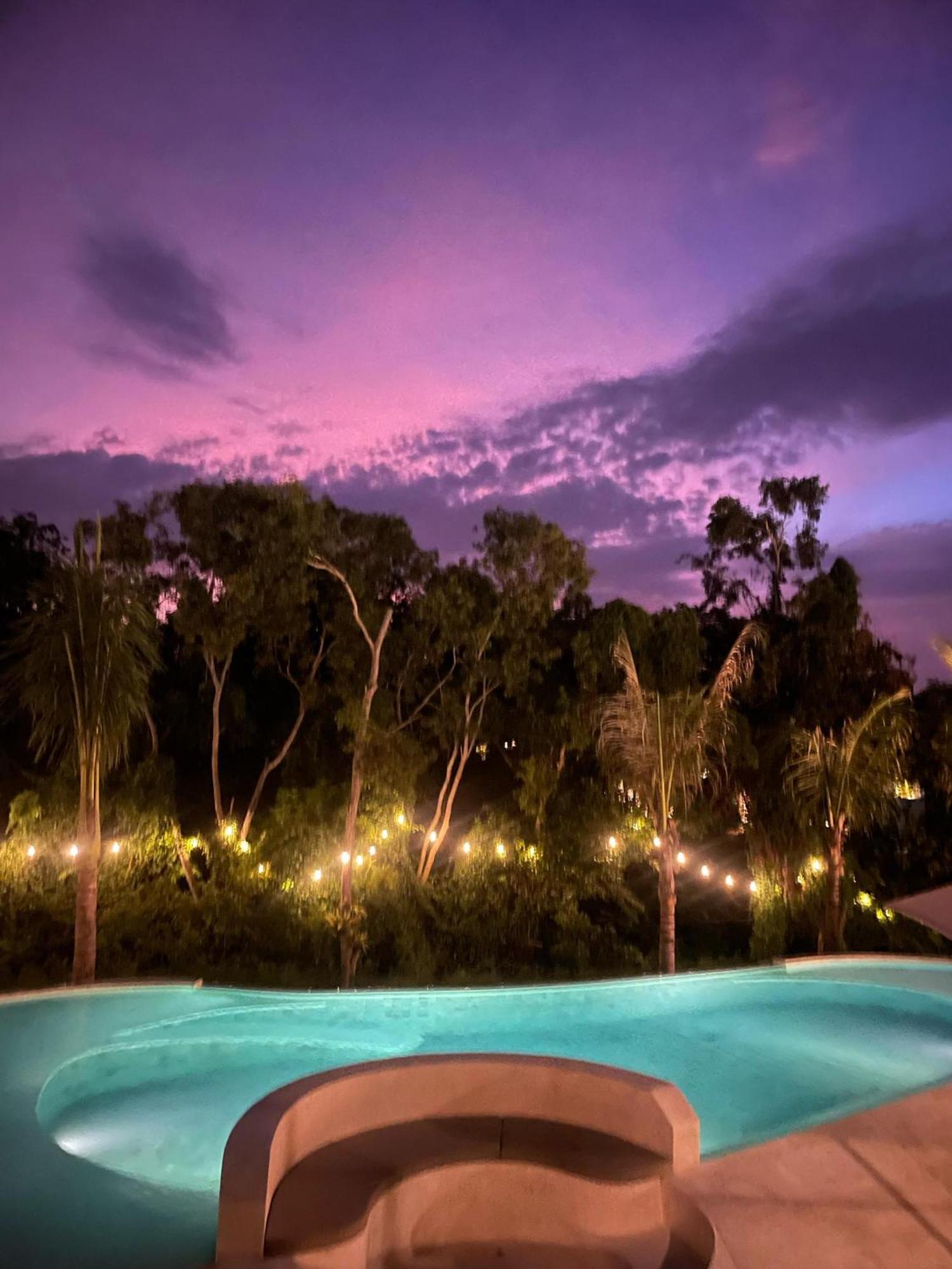 Tregge Surf Camp Uluwatu Hotel Exterior photo